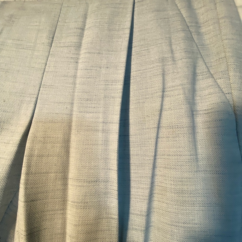 DKNY Light Gray Pleated Cropped Trousers - Picture 2 of 4